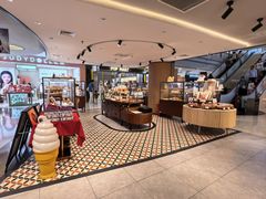 -CARINO BAKERY&CAFE(人广来福士店)