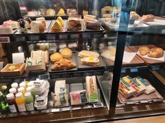 面包甜点陈列柜-星巴克(长沙乐和城门店)