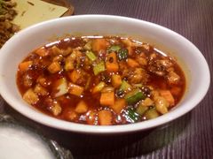 -孙家外婆•长春地标美食新名片(吾悦广场店)
