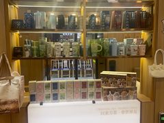 -霸王茶姬(南强街店)