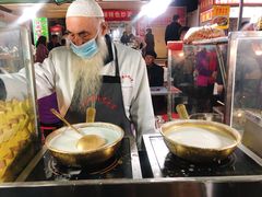 -清真老马家国华牛奶鸡蛋醪糟(正宁路店)