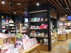 -九木杂物社(大族广场店)
