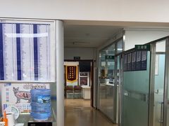 -宠颐生中康贝怡动物医院