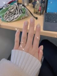 -阿噶西美甲美睫