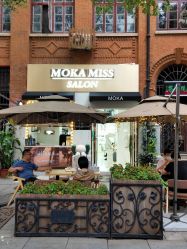 -MOKA SALON