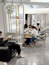 -U+nail优加专业美甲美睫