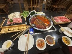 -百年川椒重庆老火锅(光谷店)