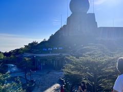 -黄山光明顶山庄