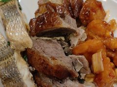 -碧中海汤泉汗蒸酒店