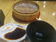 -玖鲜小笼(中山广场店)