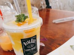 -Dang restaurant (patong phuket)