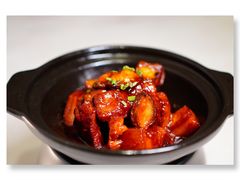 小坛红烧肉-丁字口海鲜热炒·烧烤大排档