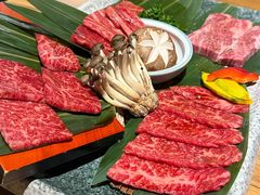 -炼火烤肉店