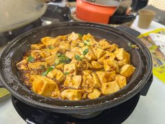 -刘姐啤酒鱼民族演艺餐厅(西街总店)