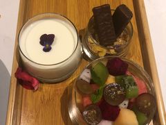 经典水果酸奶-魔膳厨房·果木牛排·西餐厅(MM2店)