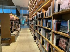 -茑屋书店(天目里店)