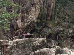 -鄣山大峡谷