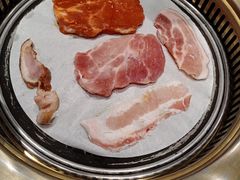 -烤路里·韩国品质自助烤肉(石路天虹4号店)
