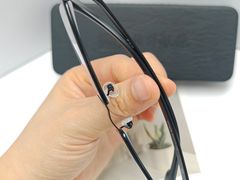 -罗伯特眼镜·蔡司官方授权(罗湖国贸店)