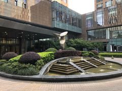 -上海漕河泾万丽酒店