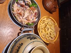 -吃饭皇帝大土家民族菜(荟聚店)
