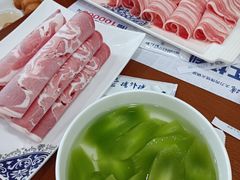 -楼外楼大刀肉传统火锅居(博学路店)