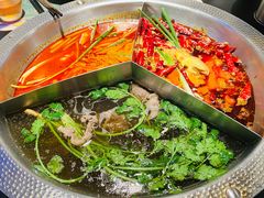 -廖掌柜·重庆鲜货火锅(上海首店)