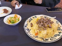 -伊带伊路新疆美食府(呼家楼店)