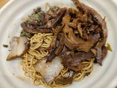 -佬钱湾仔(衣裳街店)