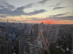 -唐拉雅秀酒店-西锦汇空中BBQ·思创餐厅