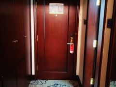 -深圳君逸国际酒店(龙岗横岗塘坑地铁站店)