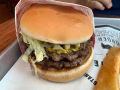 二重奏汉堡-FATBURGER 特富客汉堡(外交公寓店)