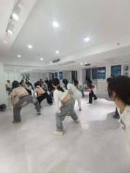 -KK舞蹈工作室