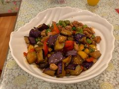 茄子肉丁小公鸡双拼拌面-文三里屯面馆(三里屯店)