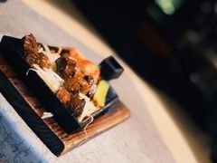 -穹六人间 people 6(岳阳路店)