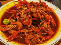 -红盔侠小龙虾(海宁银泰店)