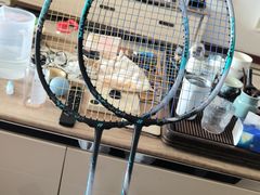 -YONEX苗江运动城(源深店)