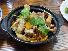 -亚忠小吃店(曾厝垵店)