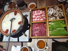 新疆小火锅-那时新疆·车师(大宁音乐广场店)
