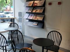 用餐区-喜茶(东莞汇一城店)