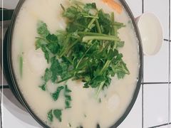 -肥汁米蘭香港米线(长宁来福士店)