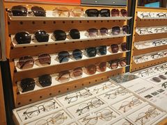 -LOOK眼镜(宝山万达店)