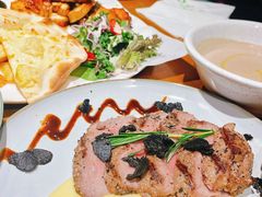 黑松露低温牛排-JINNS锦时 steak&pizza(浸信会礼拜堂旧址店)