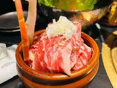 -山川小町·极番烧肉(新地假日广场店)