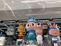 -泡泡玛特POPMART(侨福芳草地店)