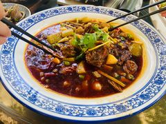 莴笋烧鸡-乐氏荤豆花