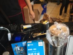 -龙治汉堡(中华城店)