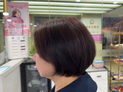 -镁连社·美联社