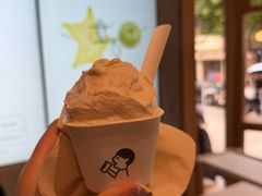 -喜茶(上海打浦桥日月光gelato lab+店)