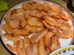 -亚龙湾亚泰商业街